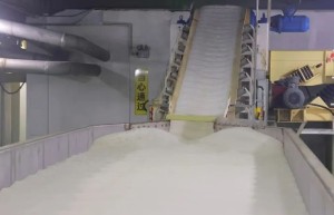 云南：2025/26榨季新糖上市销售 报价5700元/吨