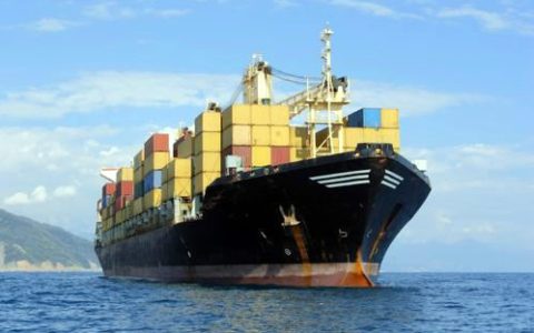 1-4月中国进口糖55万吨 同比减少39%