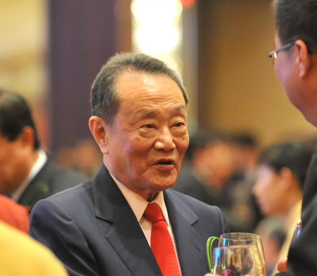 “亚洲糖王”郭鹤年访谈录:1973年为国操盘的传奇战役 | 糖网