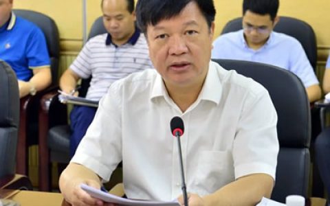 广西糖业集团召开2020年中工作会议