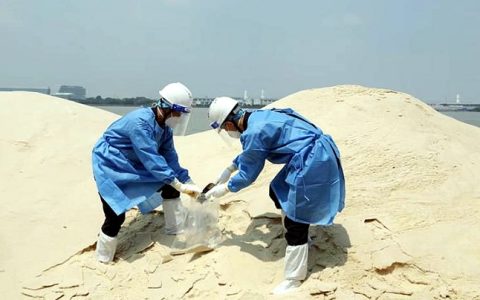 东莞东糖集团1.5万吨甘蔗原糖“甜蜜”进口