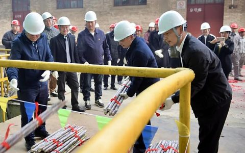 云南省陇川糖厂2024/25榨季顺利开榨 预计产糖3.9万吨