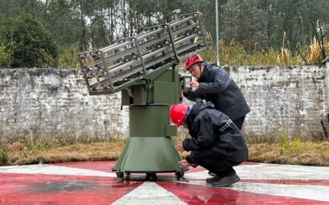 甘蔗宝宝纷纷“喊渴”！柳城气象局“火箭雨”精准解旱 广西蔗区抗旱一直在路上……