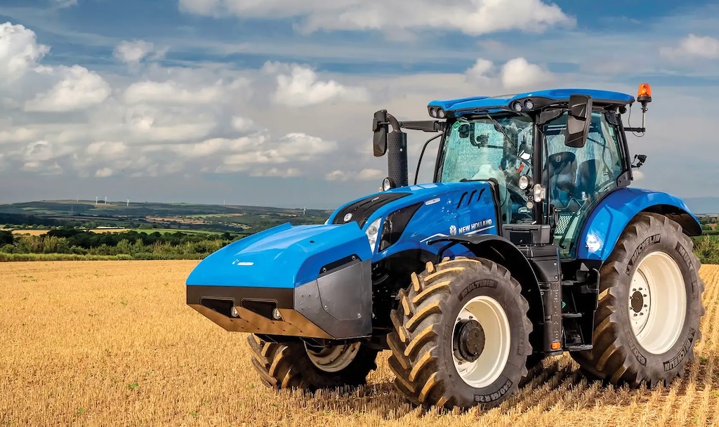 国外先进甘蔗机械设备介绍：100%甲烷动力拖拉机T6.180 Methane Power