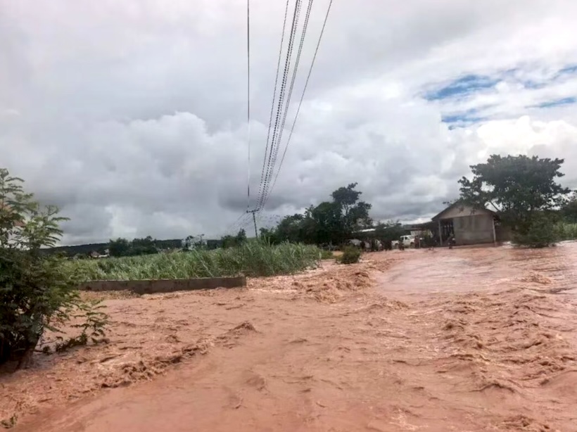 云南勐捧糖厂老挝蔗区遭遇强降雨洪涝灾害 全力开展抢险自救保生产